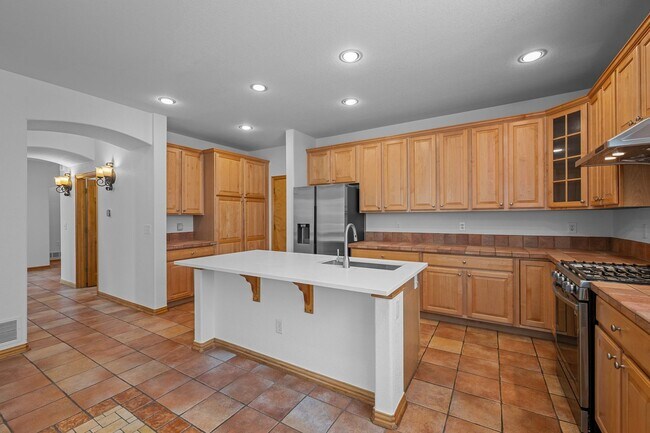 Building Photo - 10197 S Fairgate Way