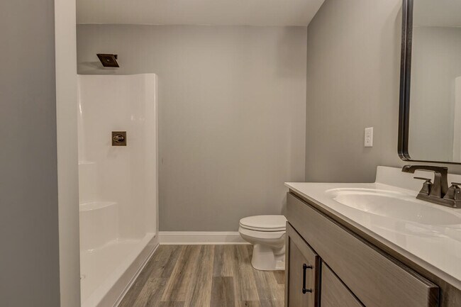 Building Photo - 187 Westwoods Dr