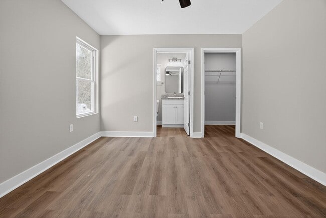 Building Photo - 7151 Tunica St