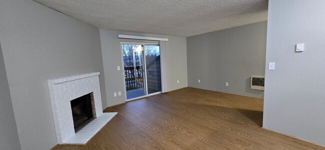 Building Photo - 9830 Southwest Lookout Terrace