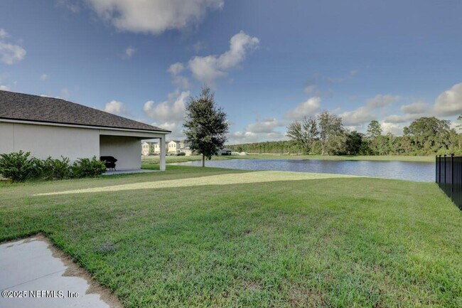 Building Photo - 13623 Holsinger Blvd