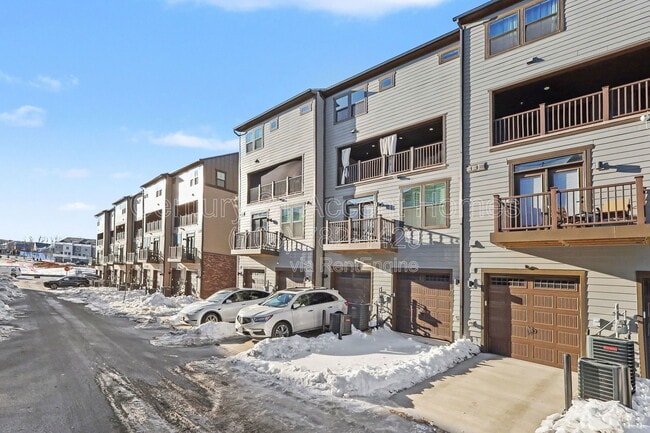 Building Photo - 1705 Dunnington Pl