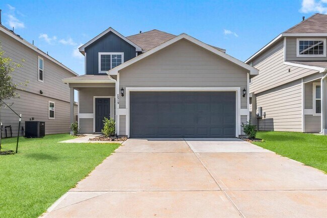 Primary Photo - 2519 Steelhead Dr