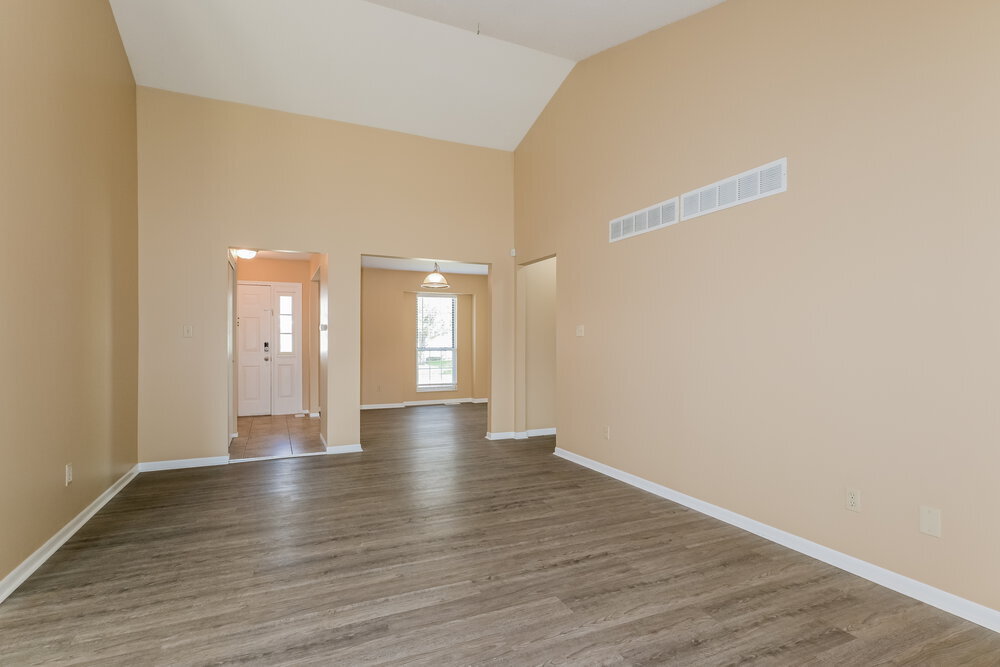 Building Photo - 2819 Chapel View Dr