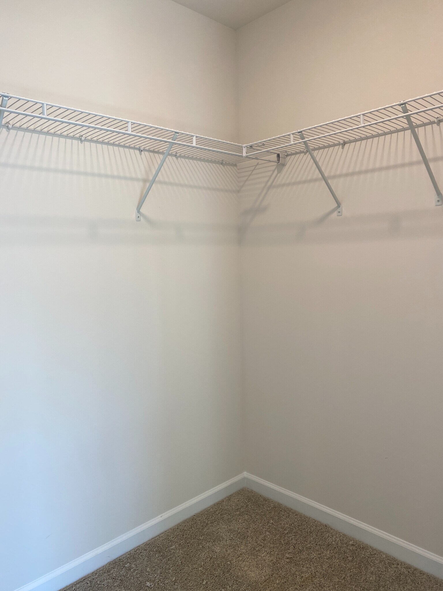 Building Photo - Room in Townhome on Planters Trace Ln