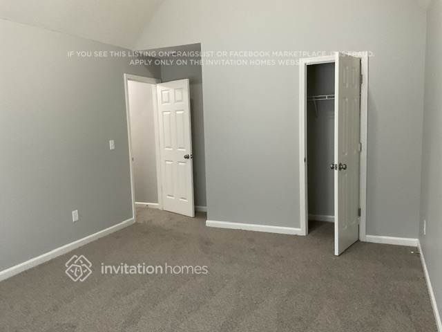 Building Photo - 5999 Horseshoe Ln