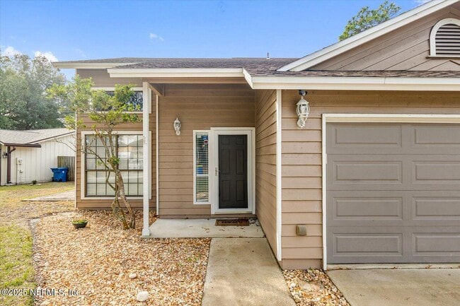 Building Photo - 8050 Toulon Ct