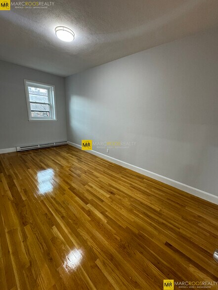 Building Photo - 485 Commonwealth Ave