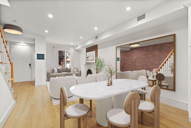 Building Photo - 157 8th St