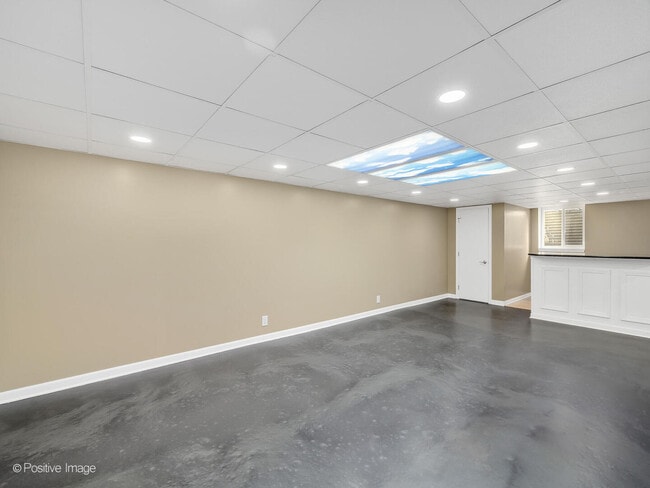 Building Photo - 3411 Pomeroy Rd