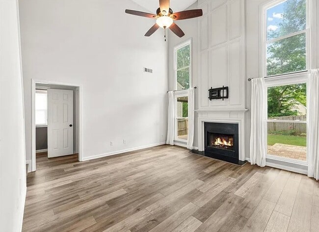Building Photo - Charming 3BR Home in Johns Creek Georgia!