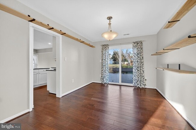 Building Photo - 12592 Rock Ridge Rd