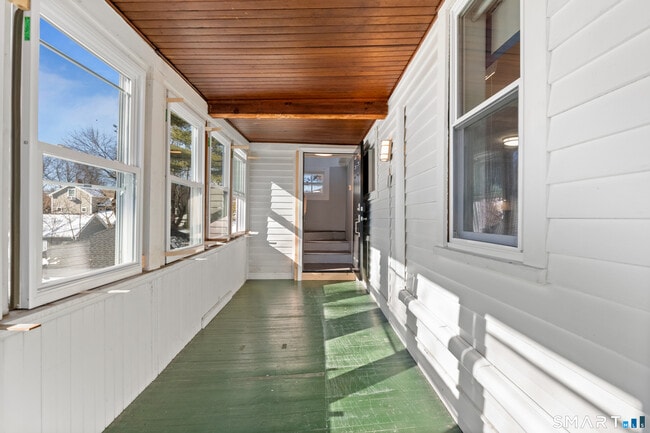 Building Photo - 1699 Boulevard
