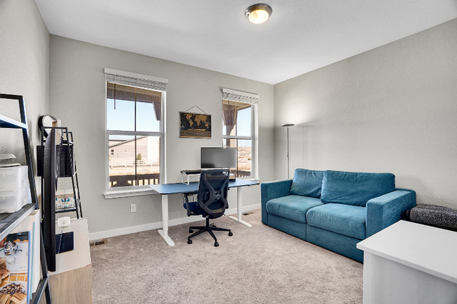 Building Photo - 7884 Blue River Ave