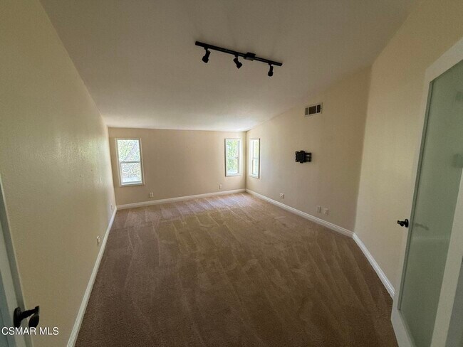 Building Photo - 4017 Havenridge Ct