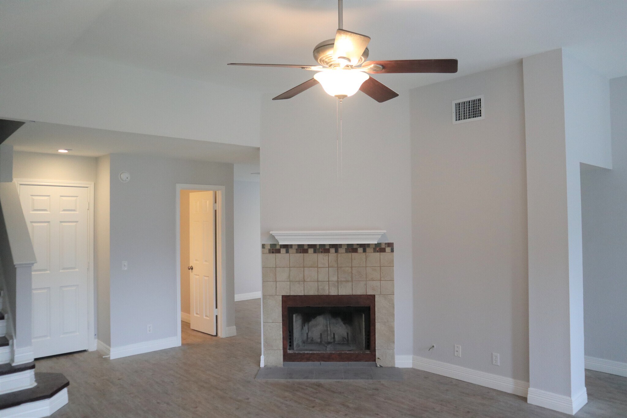 Living Room - 1105 sorrel ct