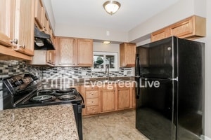 Building Photo - 10941 Corona Rd