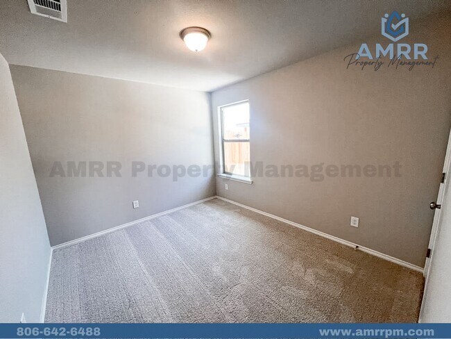 Building Photo - 8340 E County Rd 111