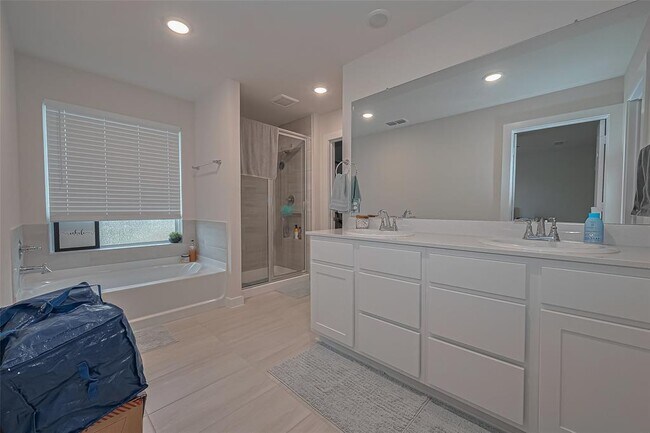 Building Photo - 21834 Lime Moss Ln