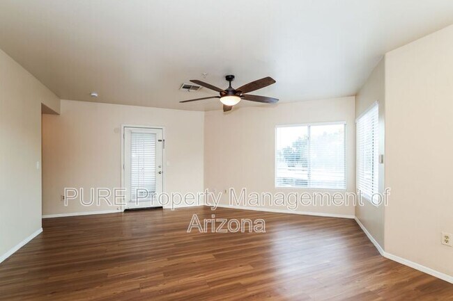 Building Photo - 1825 W Ray Rd