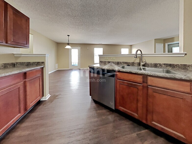 Building Photo - 14407 Banister Dr