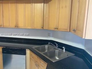 Building Photo - 3301 Spanish Moss Terrace