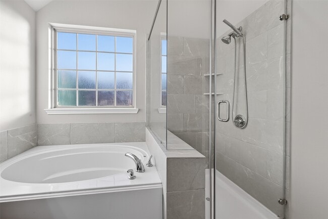 Building Photo - 151 Scenic Hills Ct