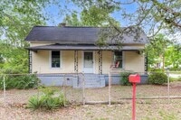 Building Photo - 404 N 15th St