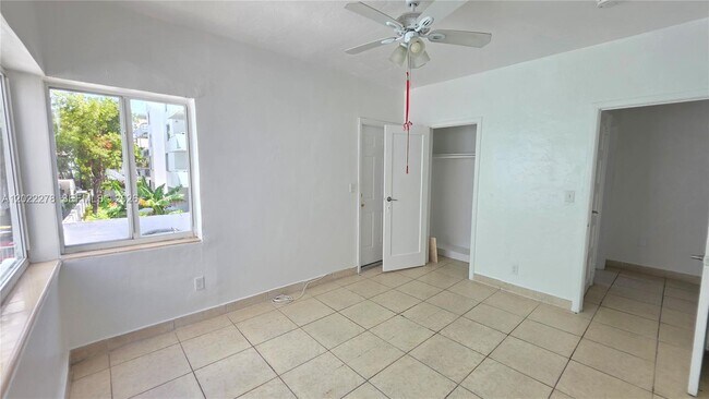 Building Photo - 7629 Dickens Ave