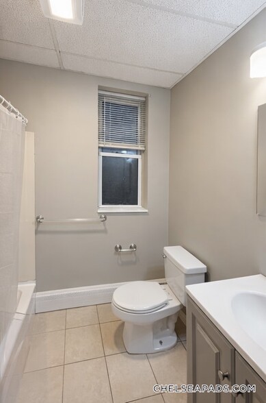 Building Photo - 65 Shawmut St