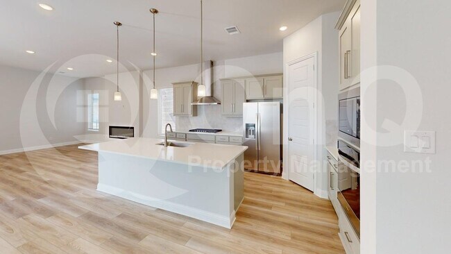 Building Photo - 7111 Daytona Mews