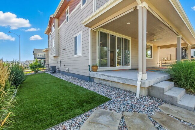 Building Photo - 9191 Rio Lado St