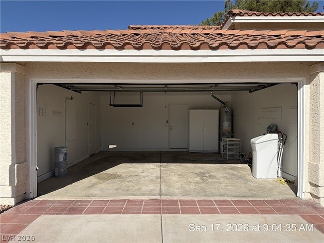 Building Photo - 2817 Crystal Cove Dr