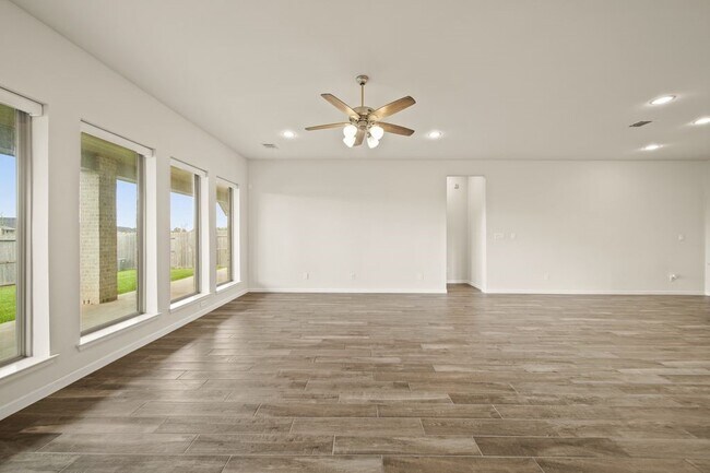 Building Photo - 1703 Rustling Creek Dr