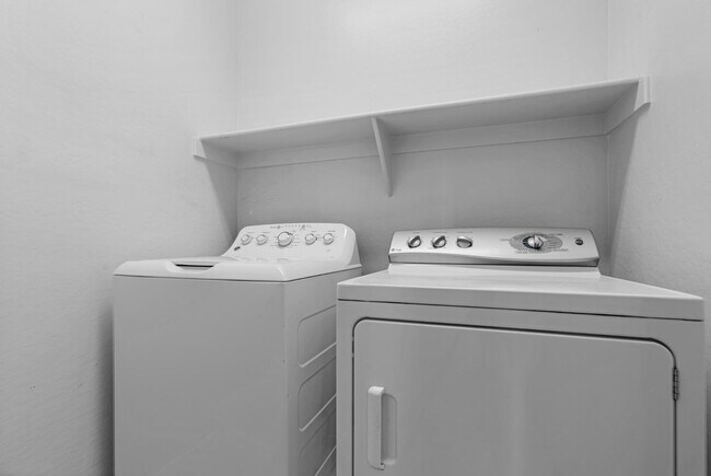 Building Photo - 19676 N Locke Ct