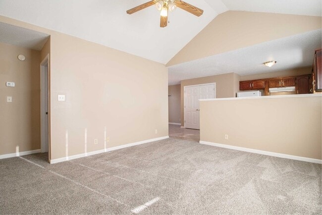 Building Photo - 1945 Timberline Cir