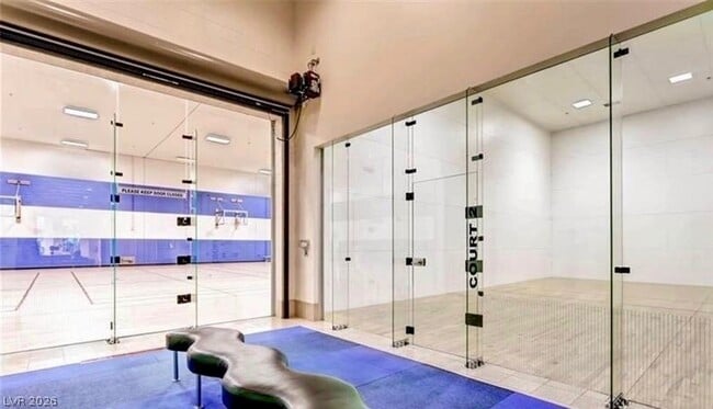 Building Photo - 40 Chateau Whistler Ct