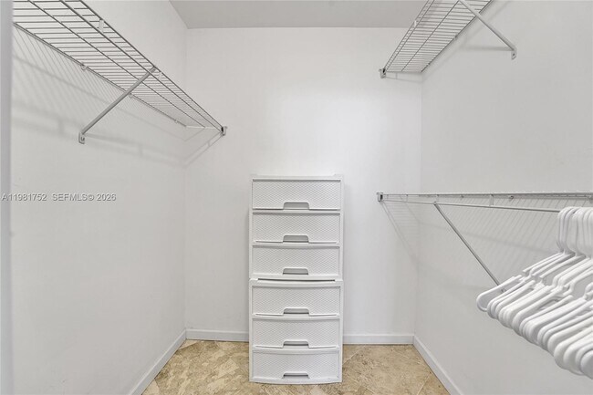 Building Photo - 777 S Federal Hwy