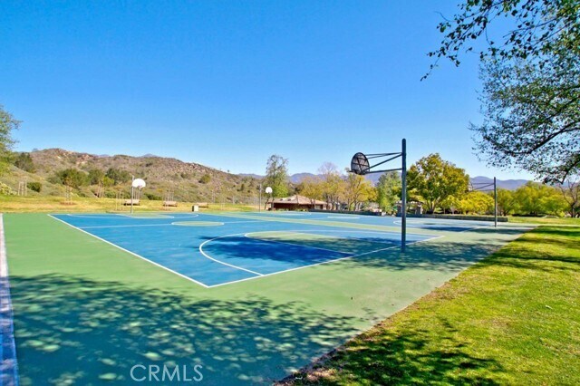 Building Photo - 5 Golden Bear Ct