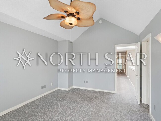 Building Photo - First Addition Townhome in Prime Location