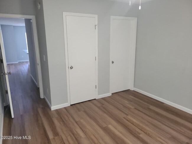 Building Photo - 1139 Brownlea Dr