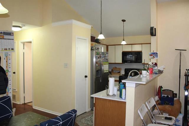 Building Photo - 936 Sugarberry Dr
