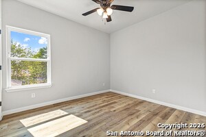 Building Photo - 507 Linden Ave