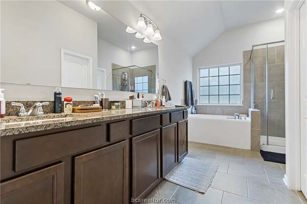 Building Photo - 1462 Kingsgate Dr