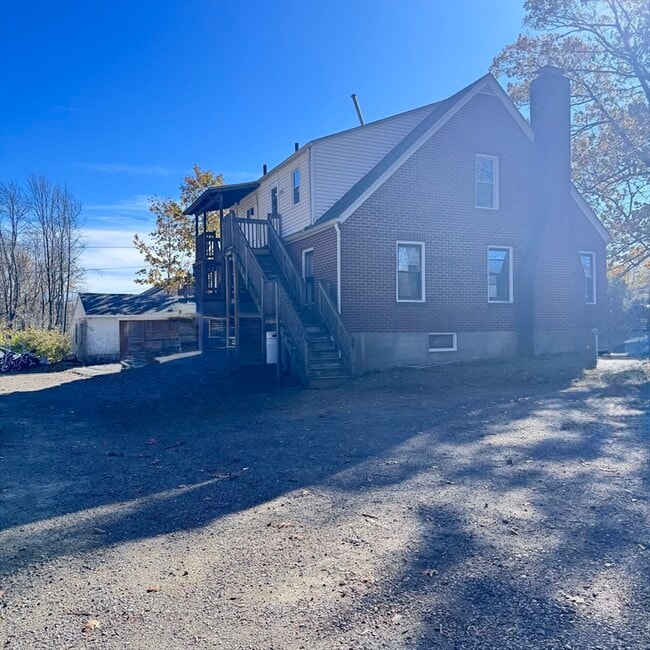 Building Photo - 131 Worcester-Providence Turnpike