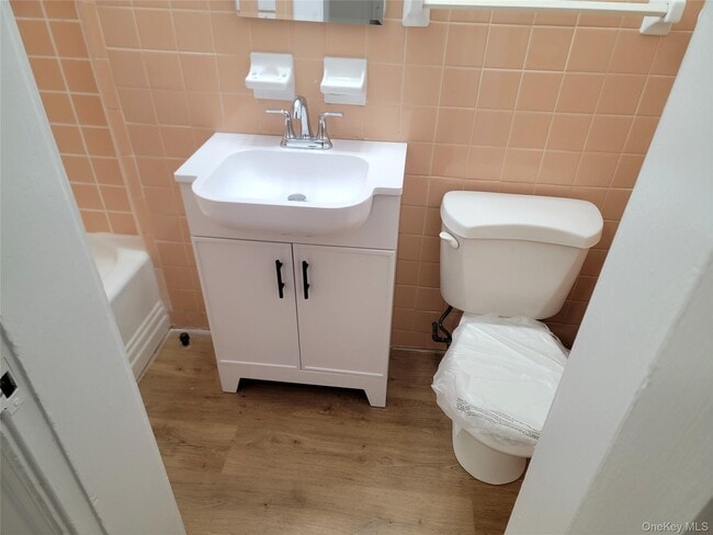 Building Photo - 111 N Broadway