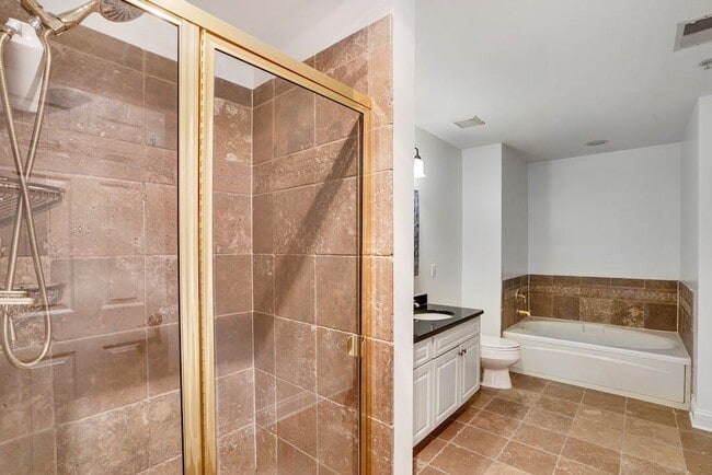 Building Photo - 100 Abbie Ct