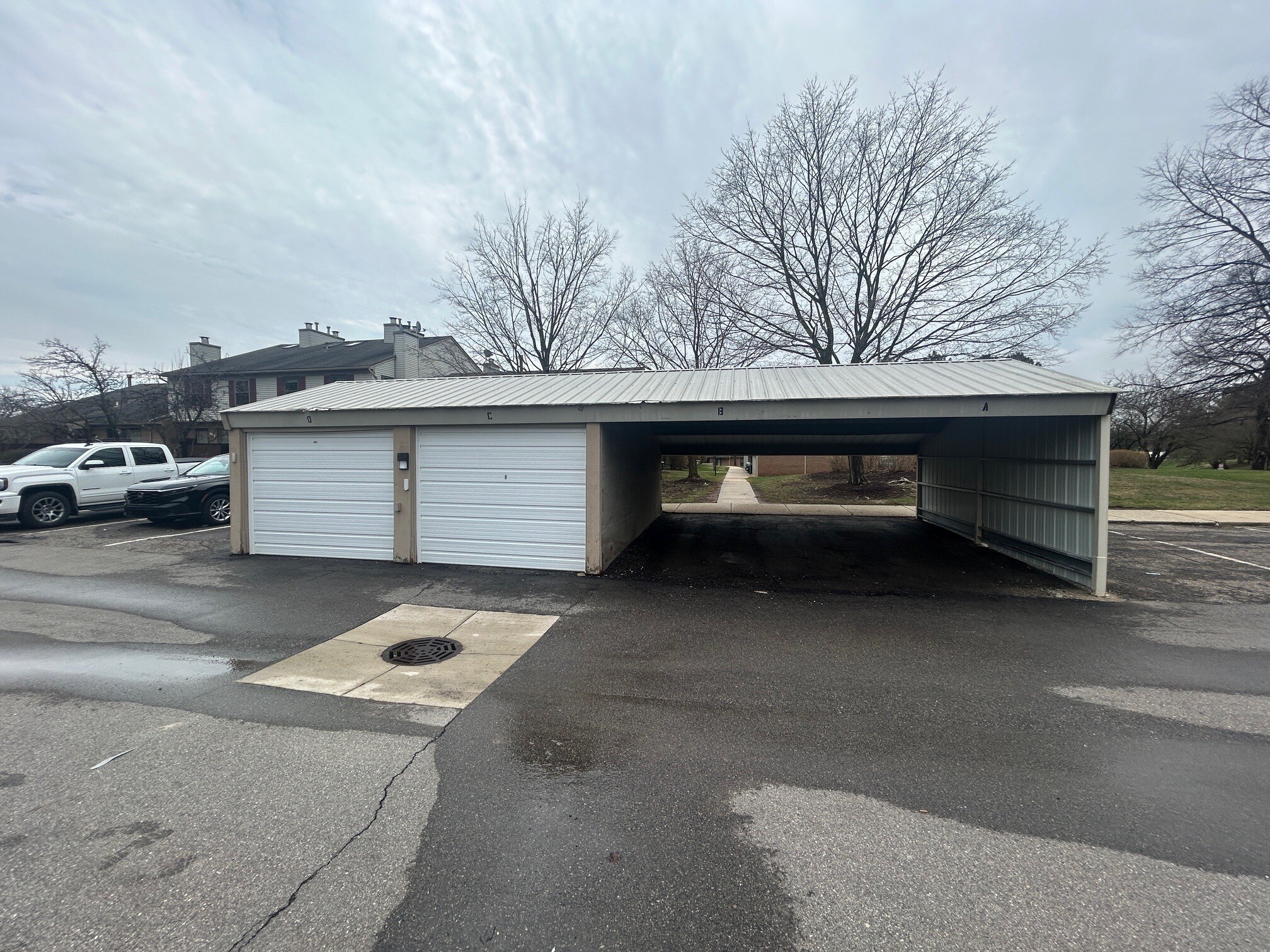 Building Photo - 31164 Country Way