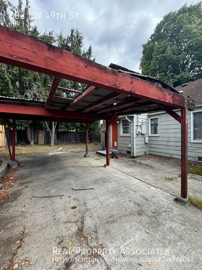 Building Photo - 802 NW 49th St