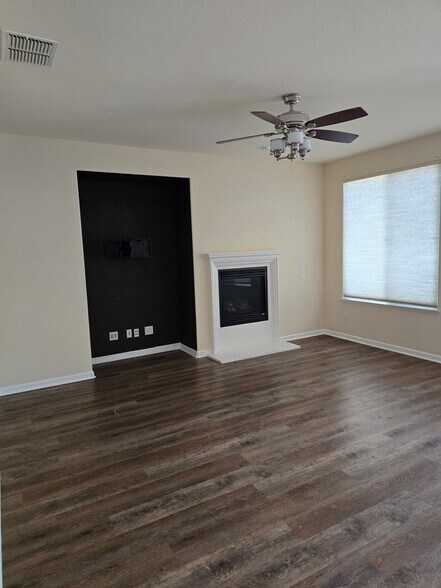 Building Photo - 424 Leighton Ct